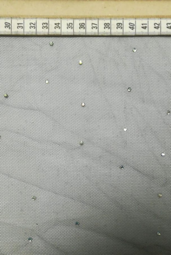 Siyah Taş Yapıştırmalı Tül Üzeri Kumaş, 150 cm