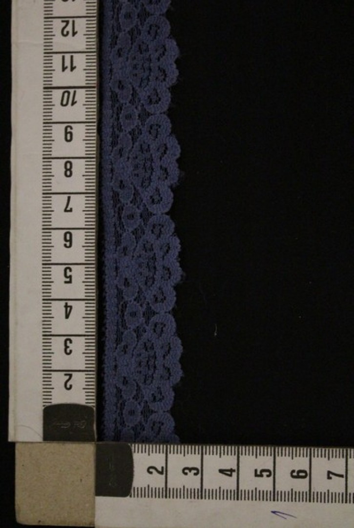 Mat Lila Polyester Dantel