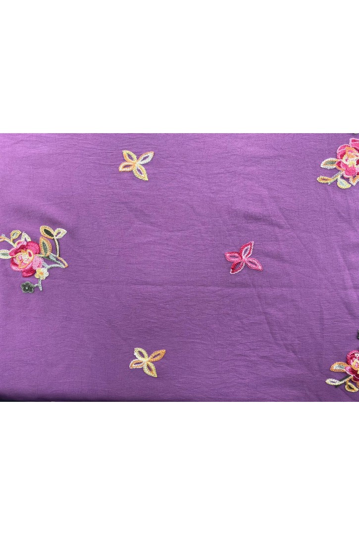 Mor Zemin Üzerine Renkli Nakışlı Aerobin Kumaş