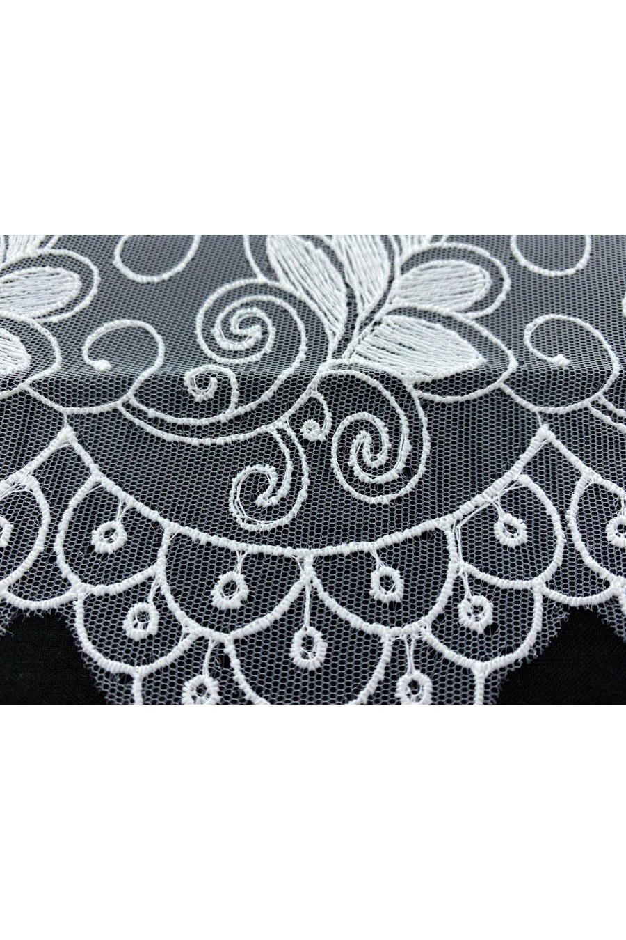 Tül Üzeri Mat Polyester Brode Bant, Ham Yapıda, Yerli