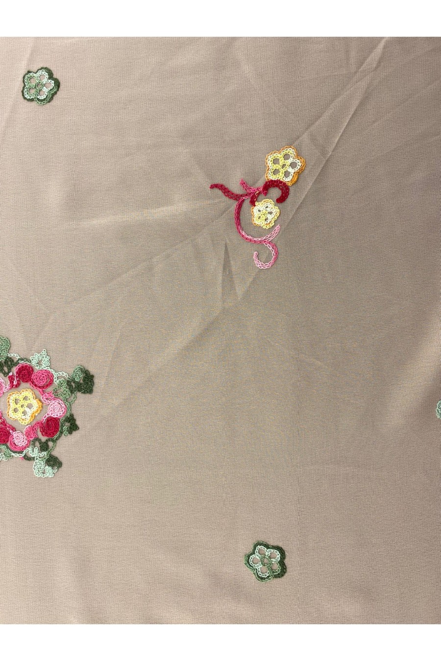 Renkli Nakışlı Somon Şifon Kumaş