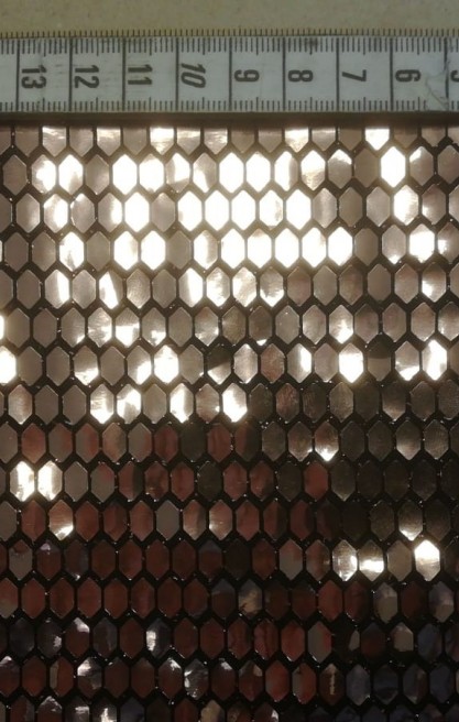 Yerli Petek Desenli Buzy Kumaş Bakır Renk 135 cm