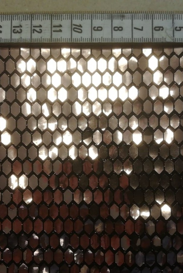 Yerli Petek Desenli Buzy Kumaş Bakır Renk 135 cm