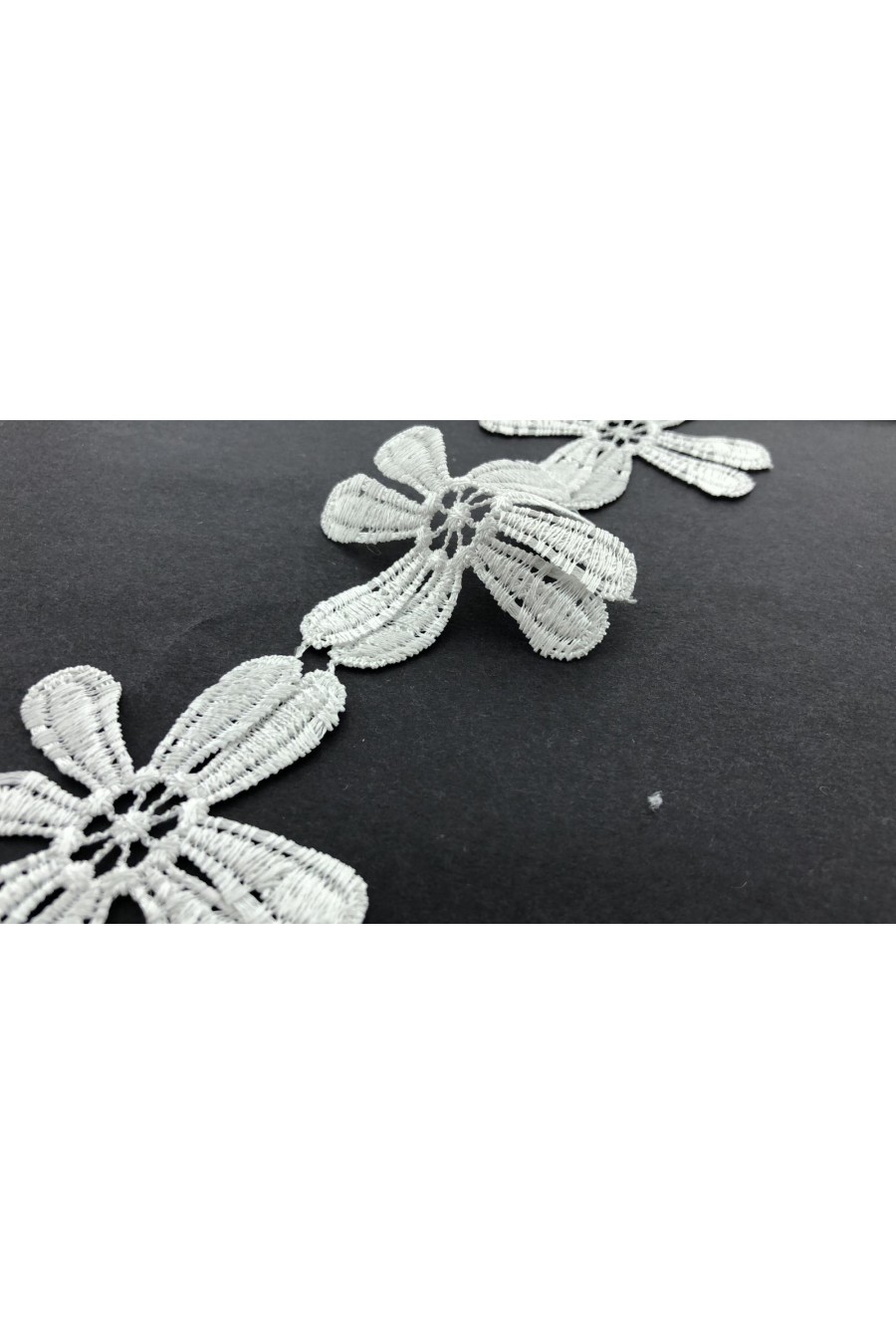 Brode Yerli Güpür Bant Parlak Polyester Ham 7 CM