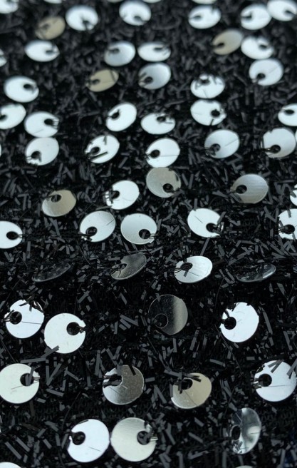 Gümüş Sakallı Pullu Payet Kumaş, 130 cm