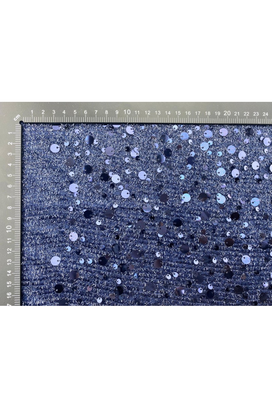 Lacivert Sakallı Payet Kumaş, Anali-Kızlı