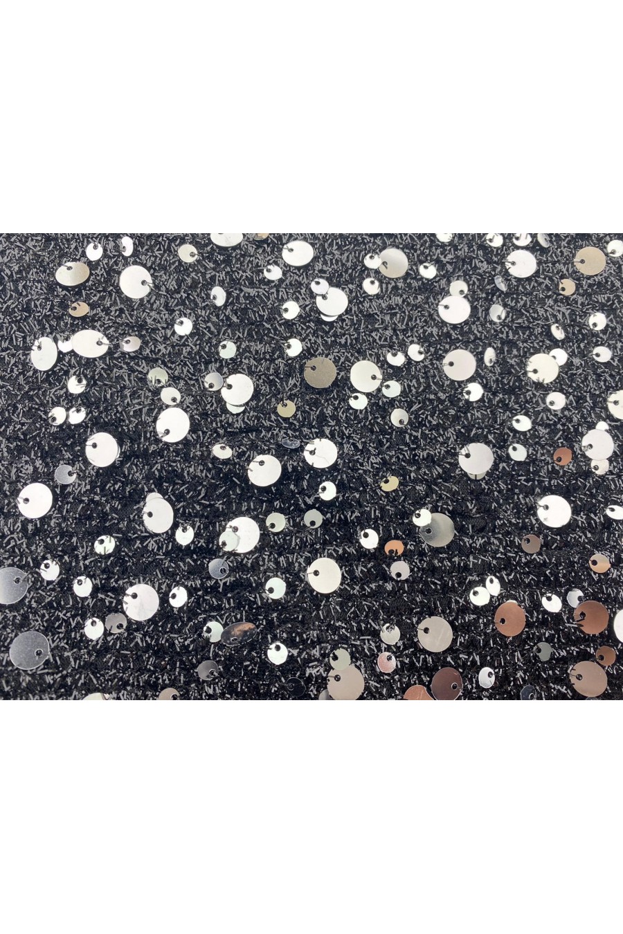 Gümüş Sakallı Anali-Kızlı Pullu İthal Payet Kumaş