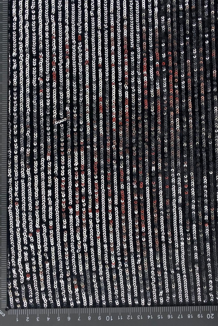 Siyah Zara Payet Kumaş, Siyah Kadife Zemin