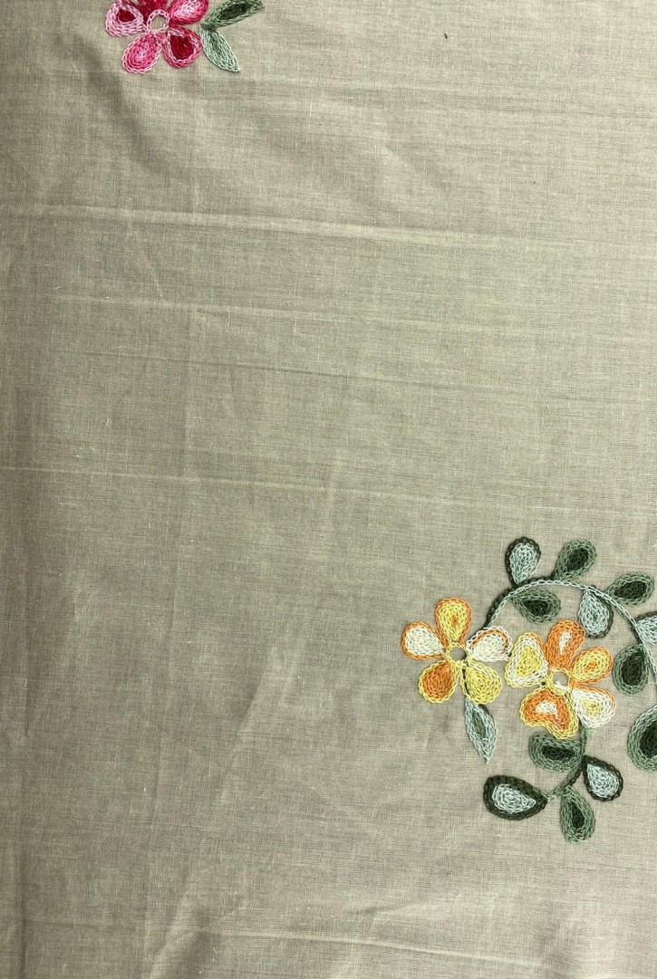 Renkli Nakışlı Bej Vual Brode