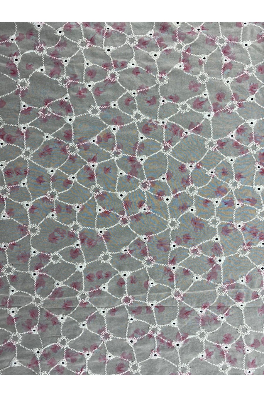 15281-METRE Krem Zemin Çiçek Baskılı Şifon Brode - 140 cm