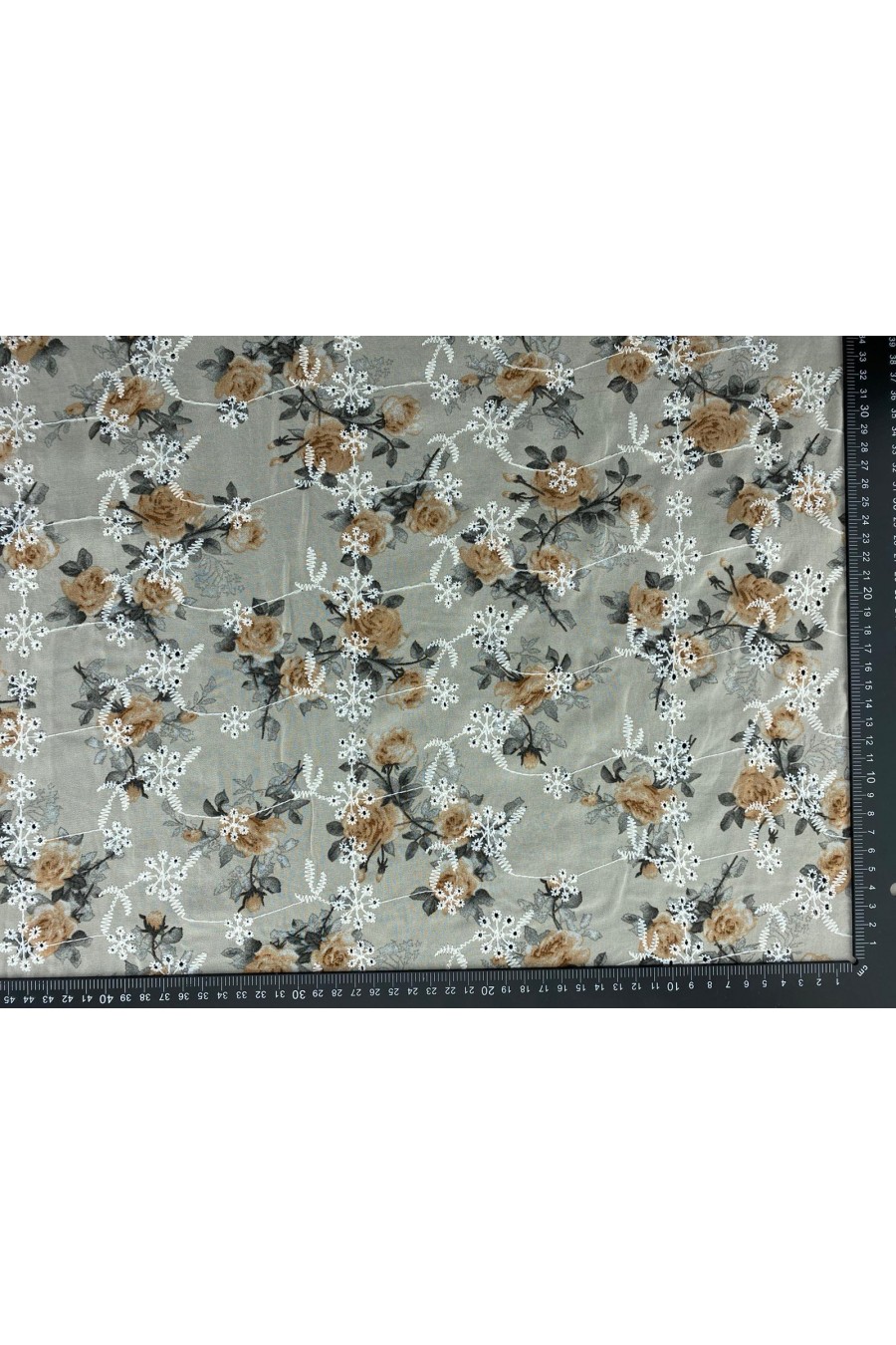 Taş Zemin Oranj Gül Desenli Şifon Brode