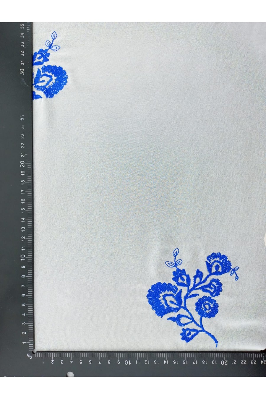 Mavi Nakışlı Off White Şifon, İthal