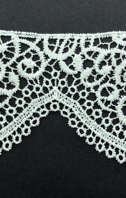 Parlak Güpür Brode Bant, Ham Polyester, 7,5 cm