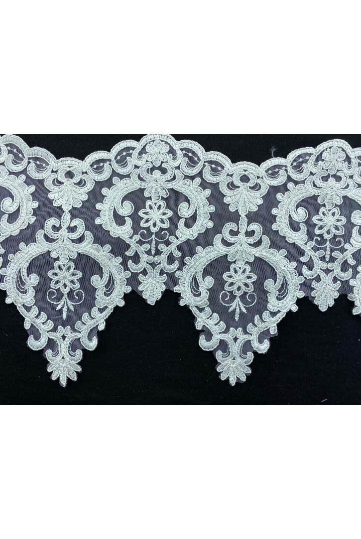 Parlak Tül Üzeri Kasar Polyester Dantel Bant