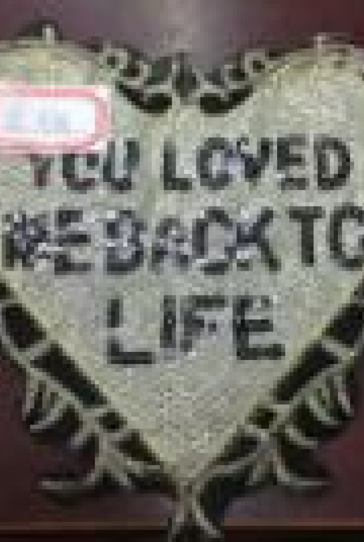 Gold Aplik Yaka | Şık ve Göz Alıcı İthal Polyester