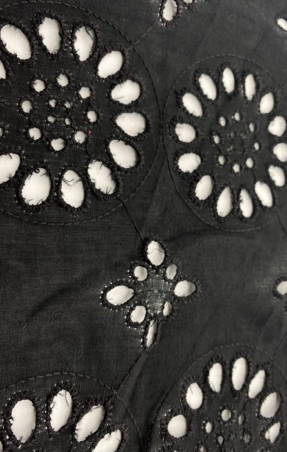 Siyah Zemin Siyah İplikli Vual Pamuk Polyester Brode