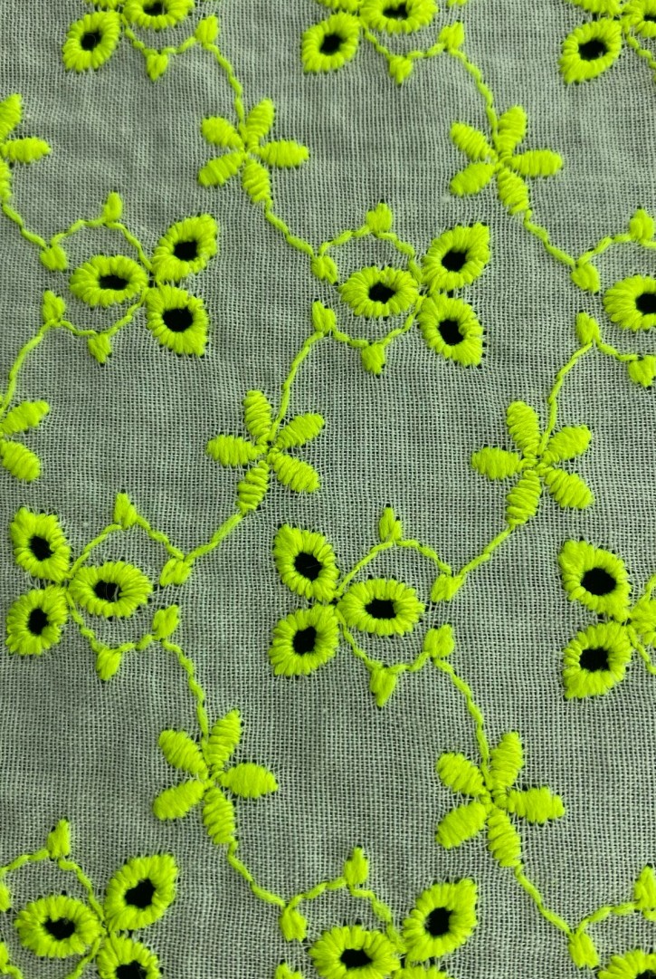 Neon Yeşil İpli Pamuk Vual Brode Kumaş