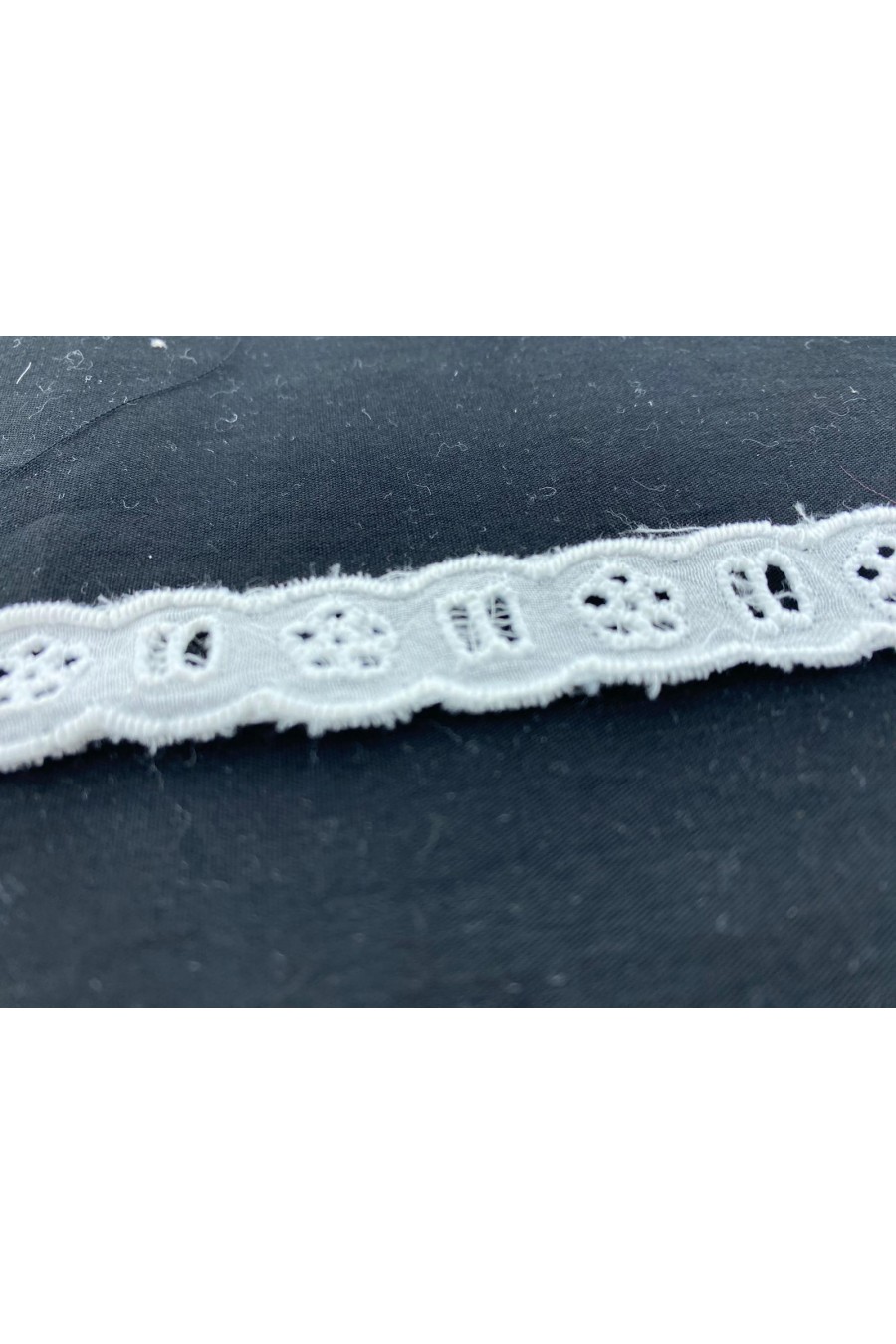 Kasar Yapıda 1 cm Pamuk Brode Bant, Yerli