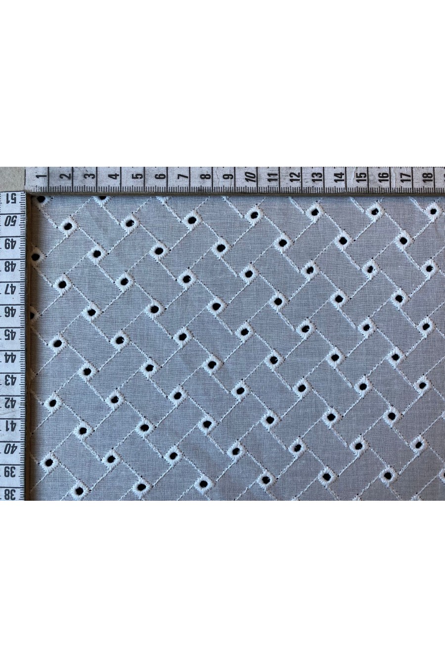 Pamuk Polyester Karışımlı Kasar Brode Kumaş