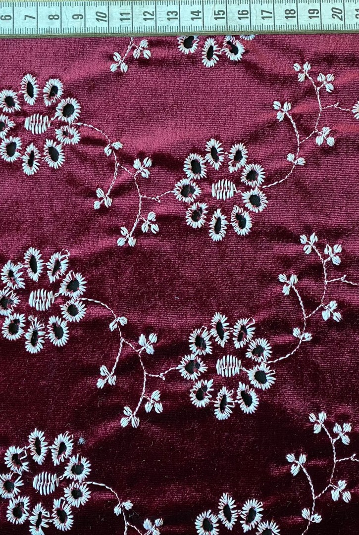Bordo Kadife Bohrerli Brode Kumaş