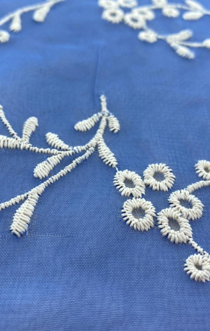 İndigo Zemin Pamuk Polyester Brode, Şifon Üzeri