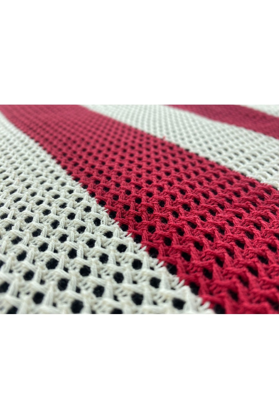 Ekru-Kırmızı Pamuk Dantel, Yerli, 150 cm