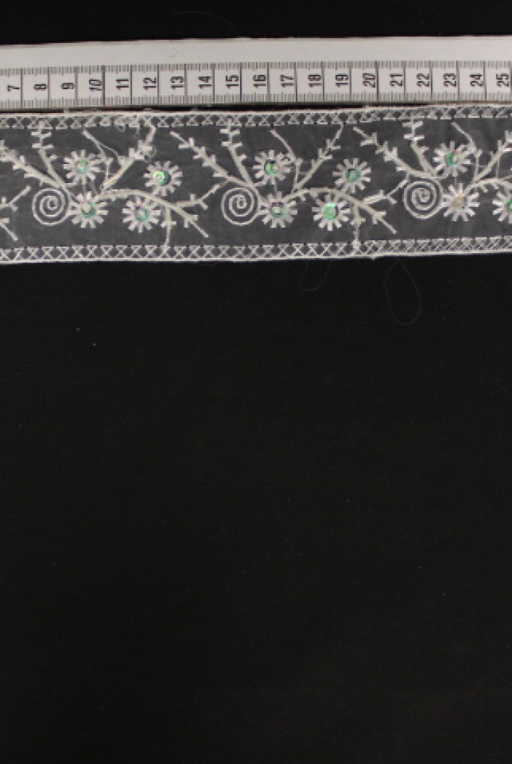 Siyah Boncuklu Nakış Bant