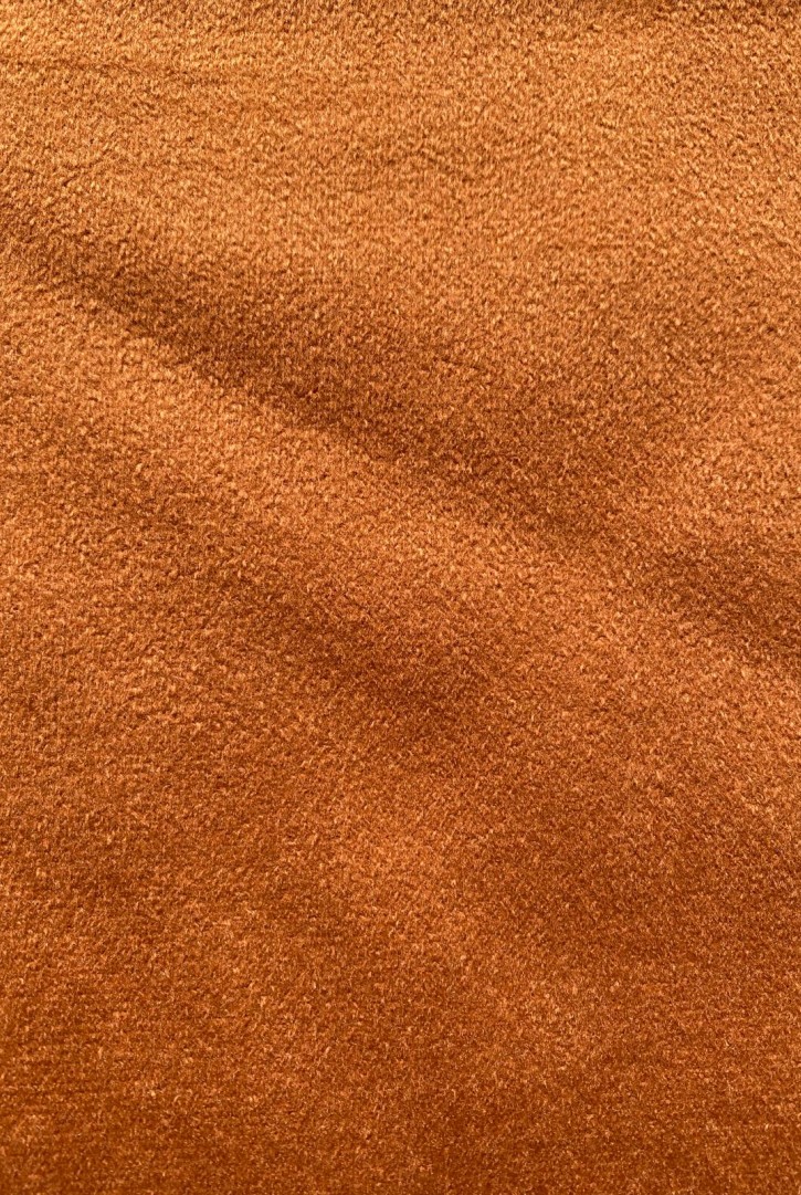 22583 KUMAŞ/YERLİ/LEZ/POLYESTER/KİREMİT ZEMİN/KREM KÜRK/155 CM