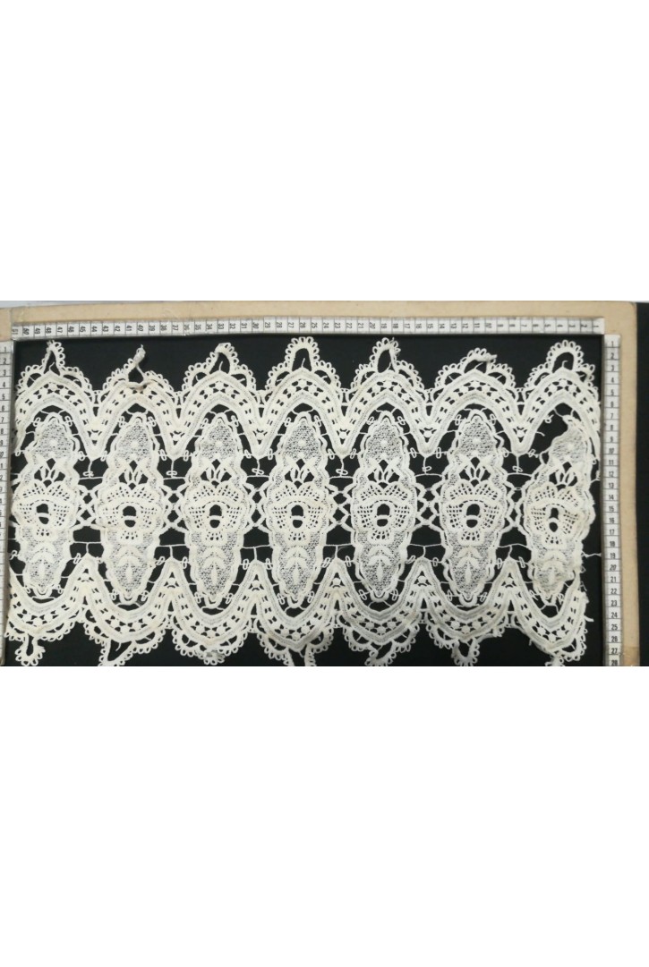 Brode İthal Bant Güpür Mat Polyester Lekeli Ham