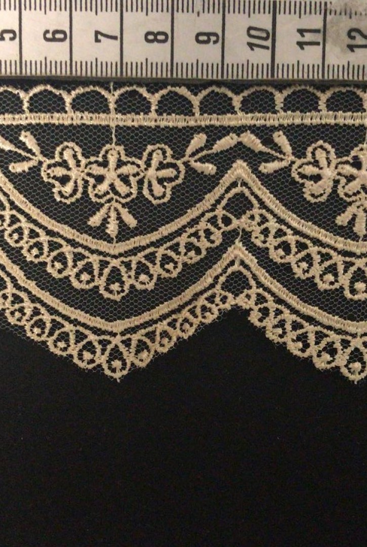 Gold Renk Tül Üzeri Brode