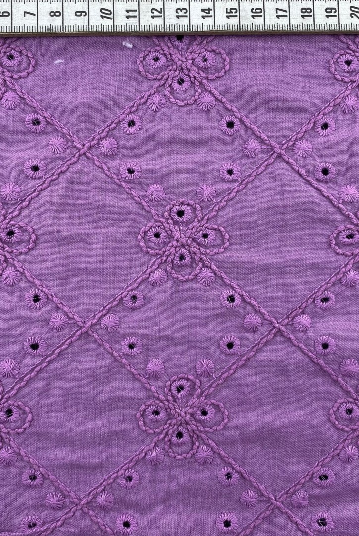 Lila Bohrerli Pamuk Polyester Vual Brode Kumaş, 135 cm