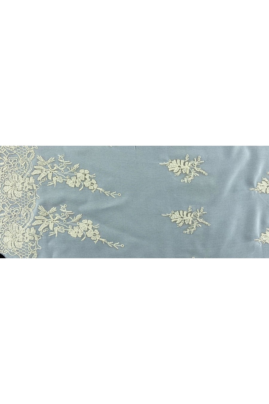 Ham Şifon Zeminli Brode Kumaş