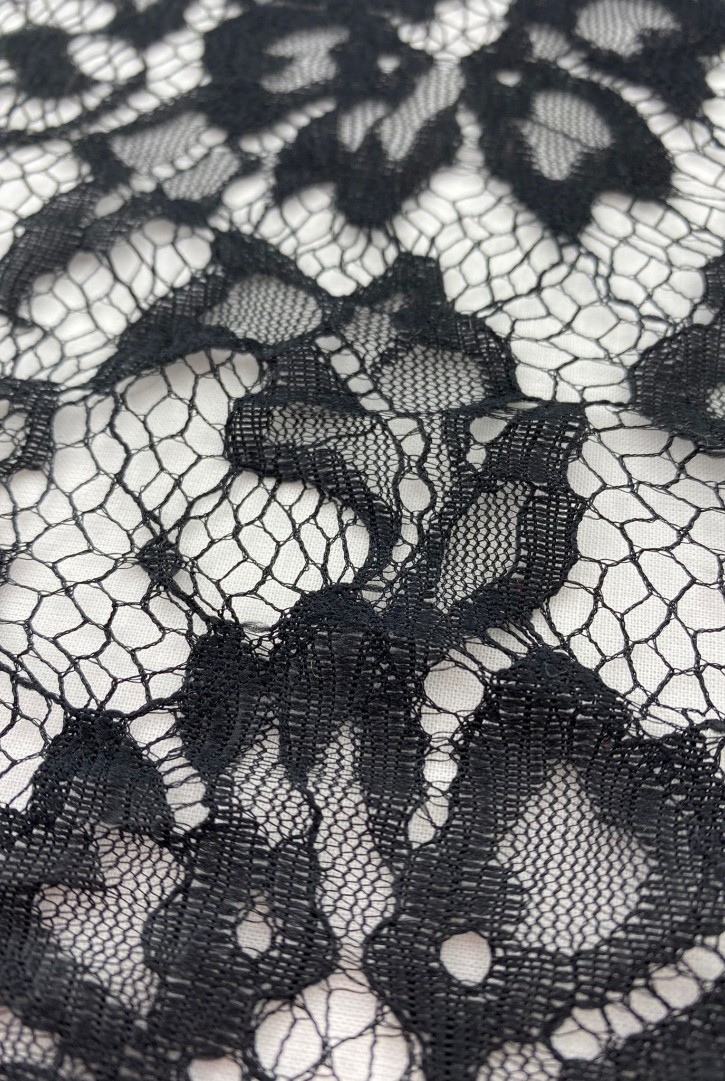 Siyah Kordlu Sakallı İthal Naylon Dantel