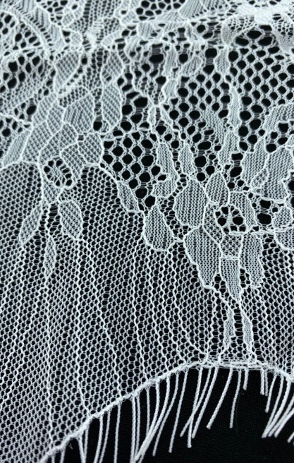 Siyah PU Yaka Brode Kumaş | Şık ve Dayanıklı