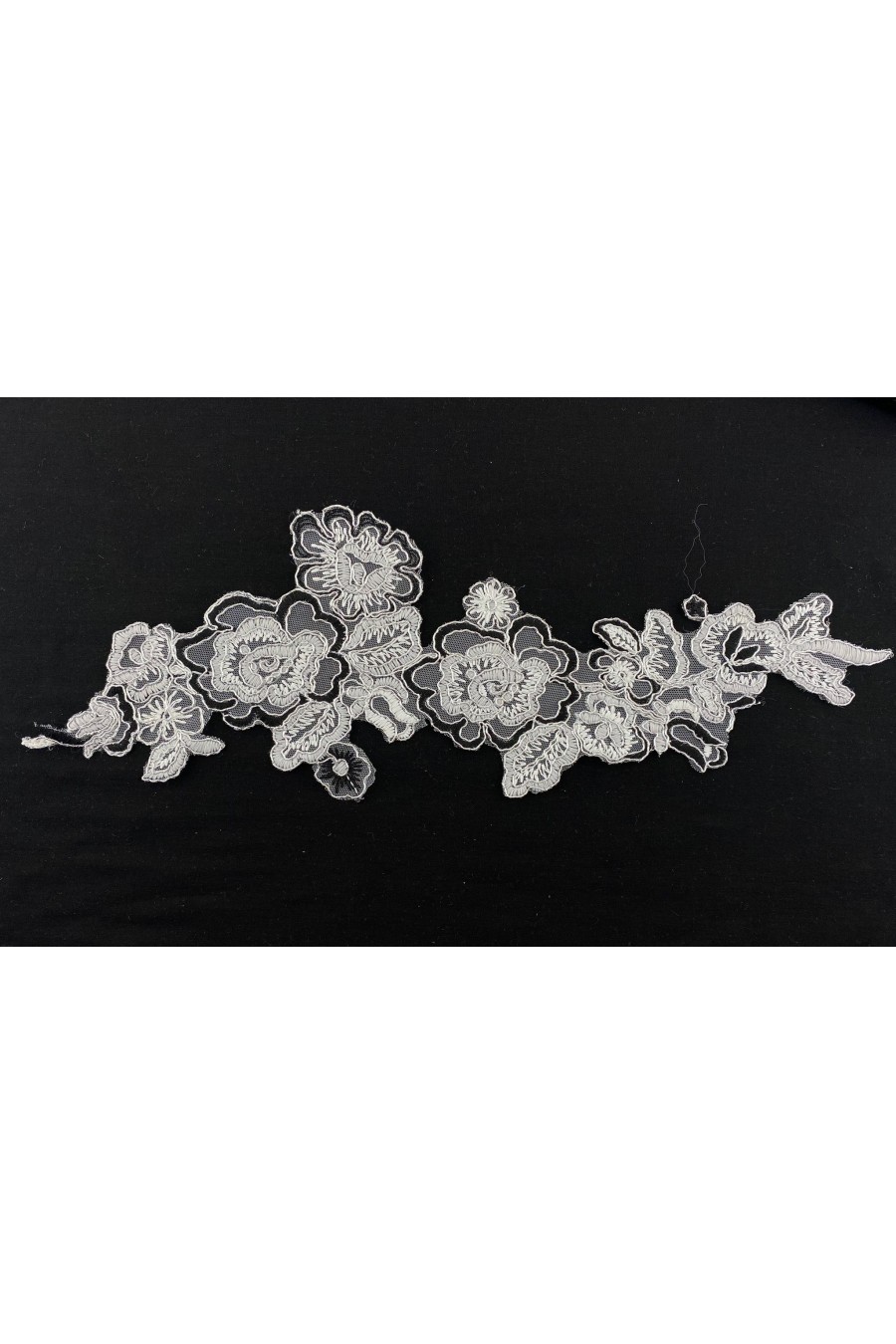 Gümüş Kordlu Mat İp Aplik Polyester Brode