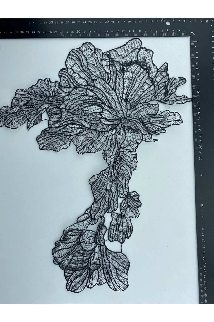 20694 TIĞ İŞİ/İTHAL/BANT/POLYESTER/APLİK/SİYAH/45 CM