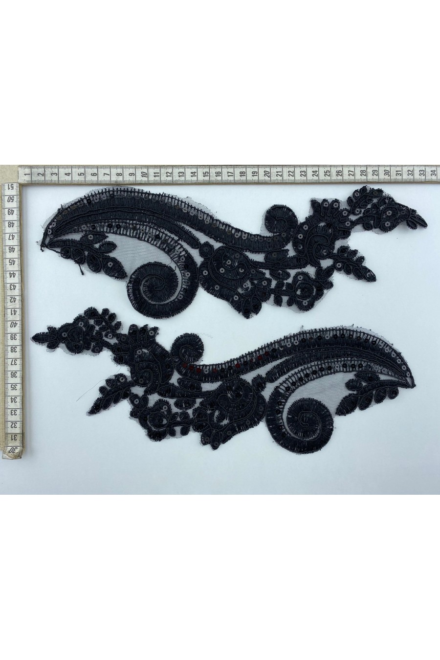 4266-ADET Siyah Pullu Kordineli Aplik