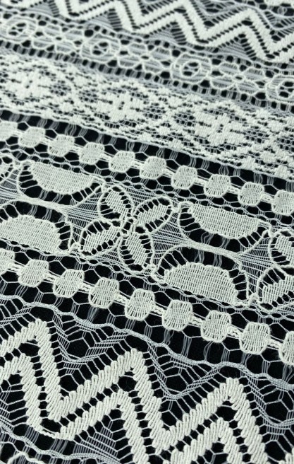 Fiksli Tül Üzeri Pamuk Naylon Dantel