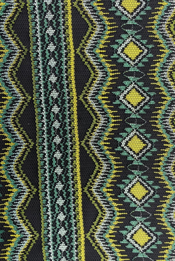 Yeşil-Sarı Nakışlı Naylon Karışımlı Yerli Polyester Dantel, 150 cm