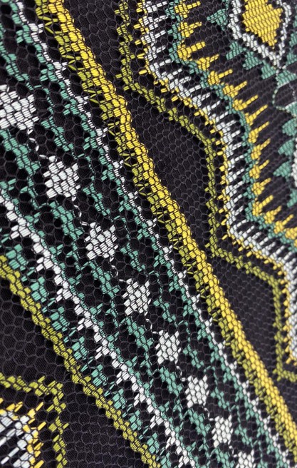 Yeşil-Sarı Nakışlı Naylon Karışımlı Yerli Polyester Dantel, 150 cm