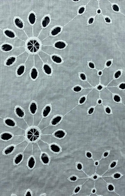 Kasar İşlemli Bohrerli Pamuk Vual Yerli Brode - 130 cm