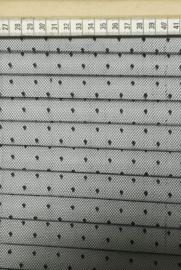 15x17 mm Düz Pliseli Siyah Puantiyeli Tül