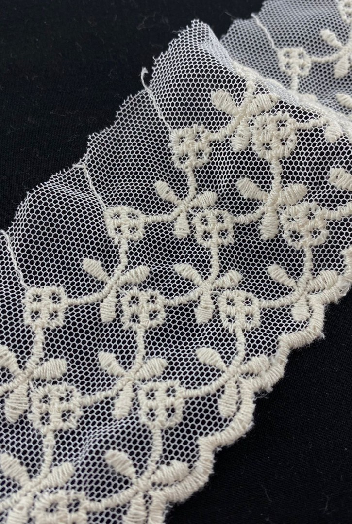 7 cm Ham Pamuk Tül Üzeri Brode Bant