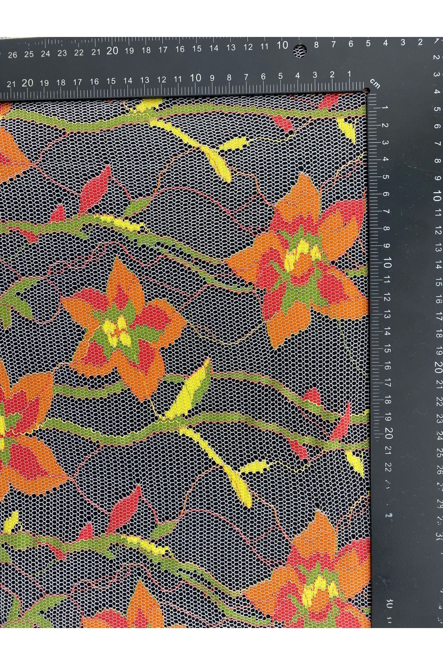 Turuncu Renkli Naylon Polyester Dantel Kumaş - 150 cm