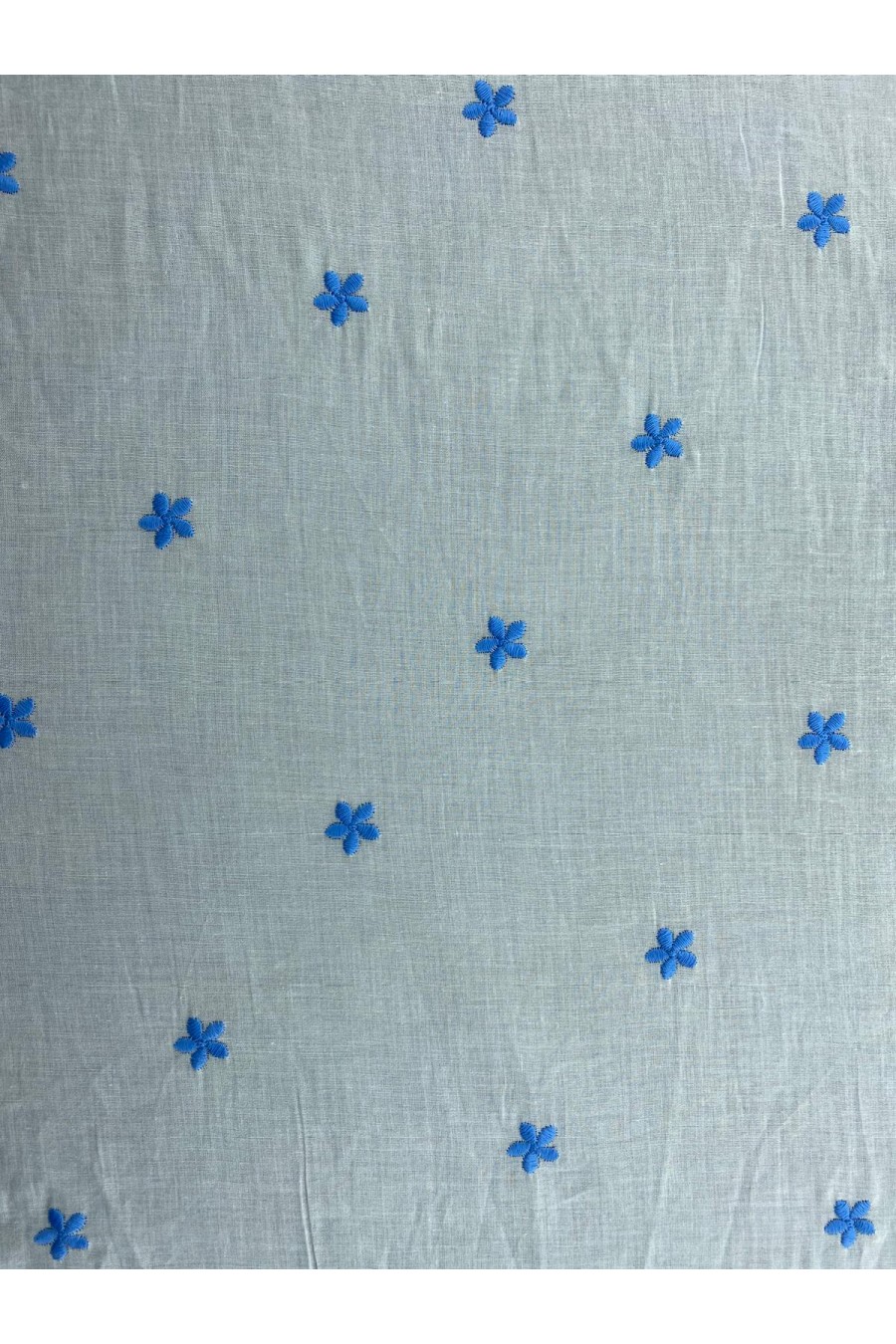 16045-METRE 16045  BRODE/YERLİ/LEZ/VUAL/PAMUK POLYESTER/BOHRERLİ/MAVİ NAKIŞ/KASAR ZEMİN/135 CM