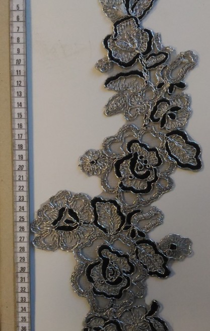 Beyaz Kordlu Mat Polyester Aplik