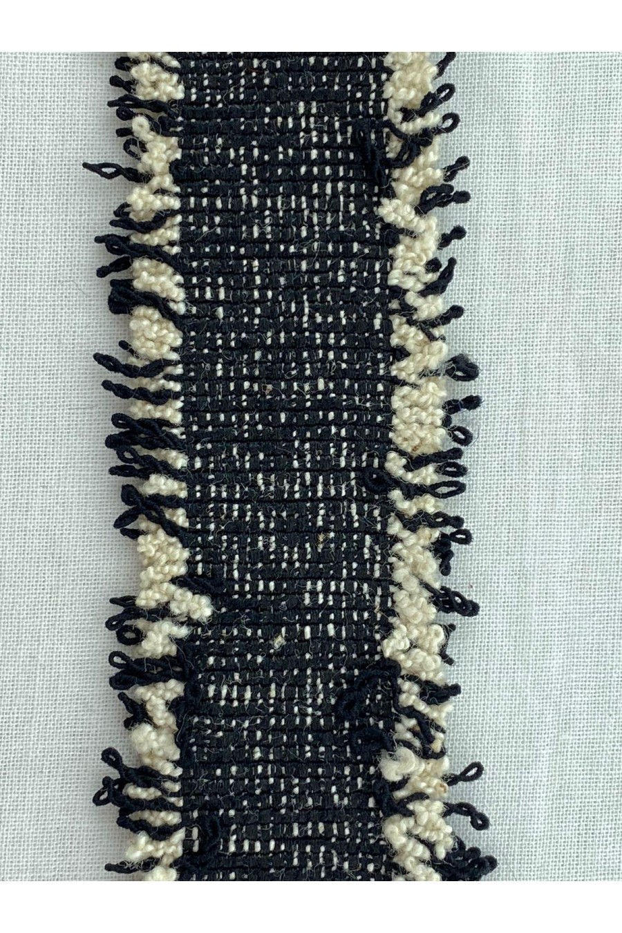 8379-METRE Siyah Ham Püsküllü İthal Bant