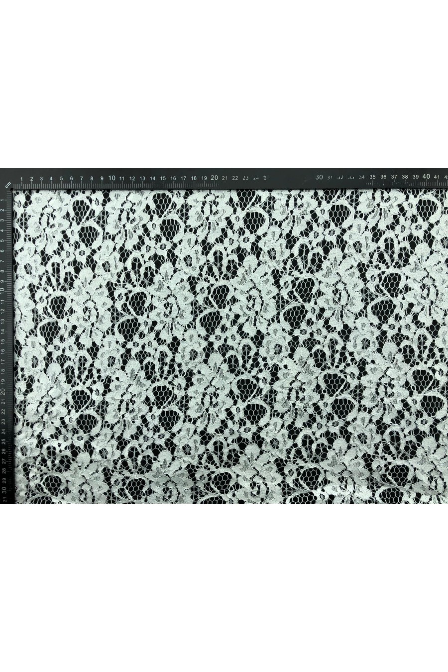 Gümüş Kordlu Fikse Zemin Yerli Polyester Dantel