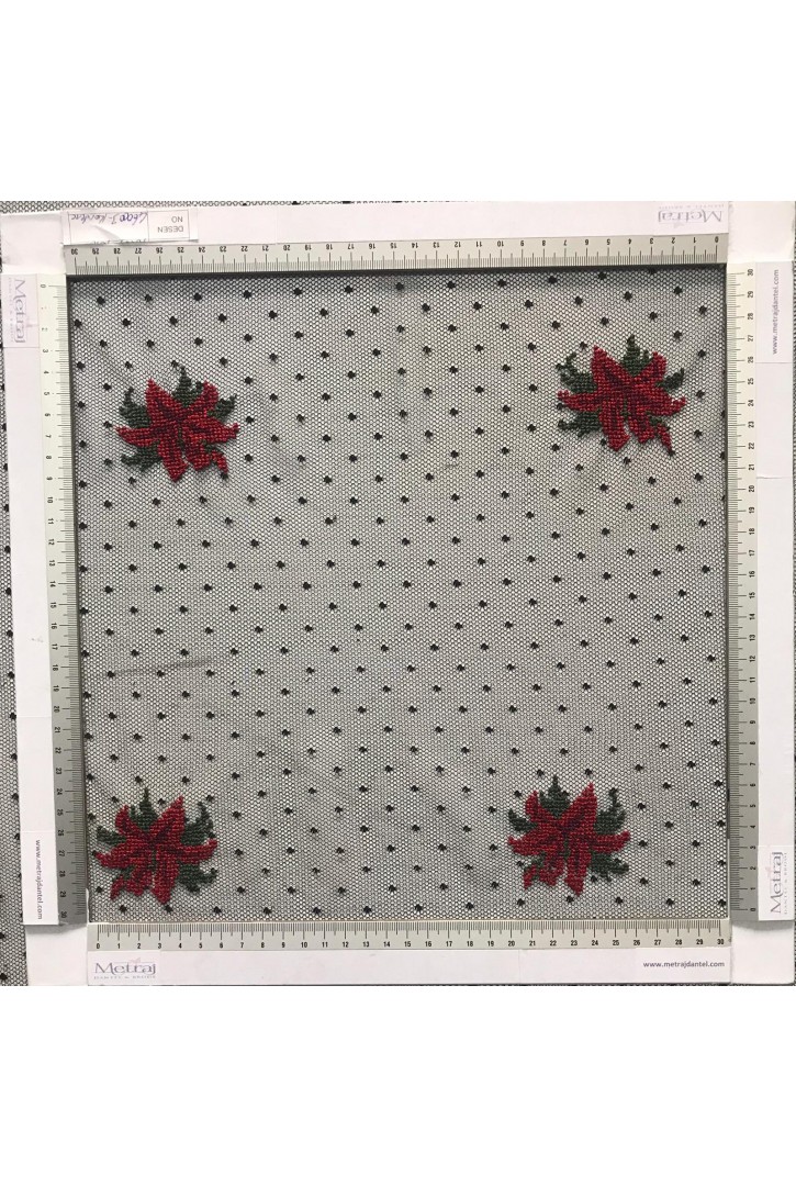 Tül Üzeri Yerli Lez Polyester Düz Nakışlı Puanlı Siyah 150 CM