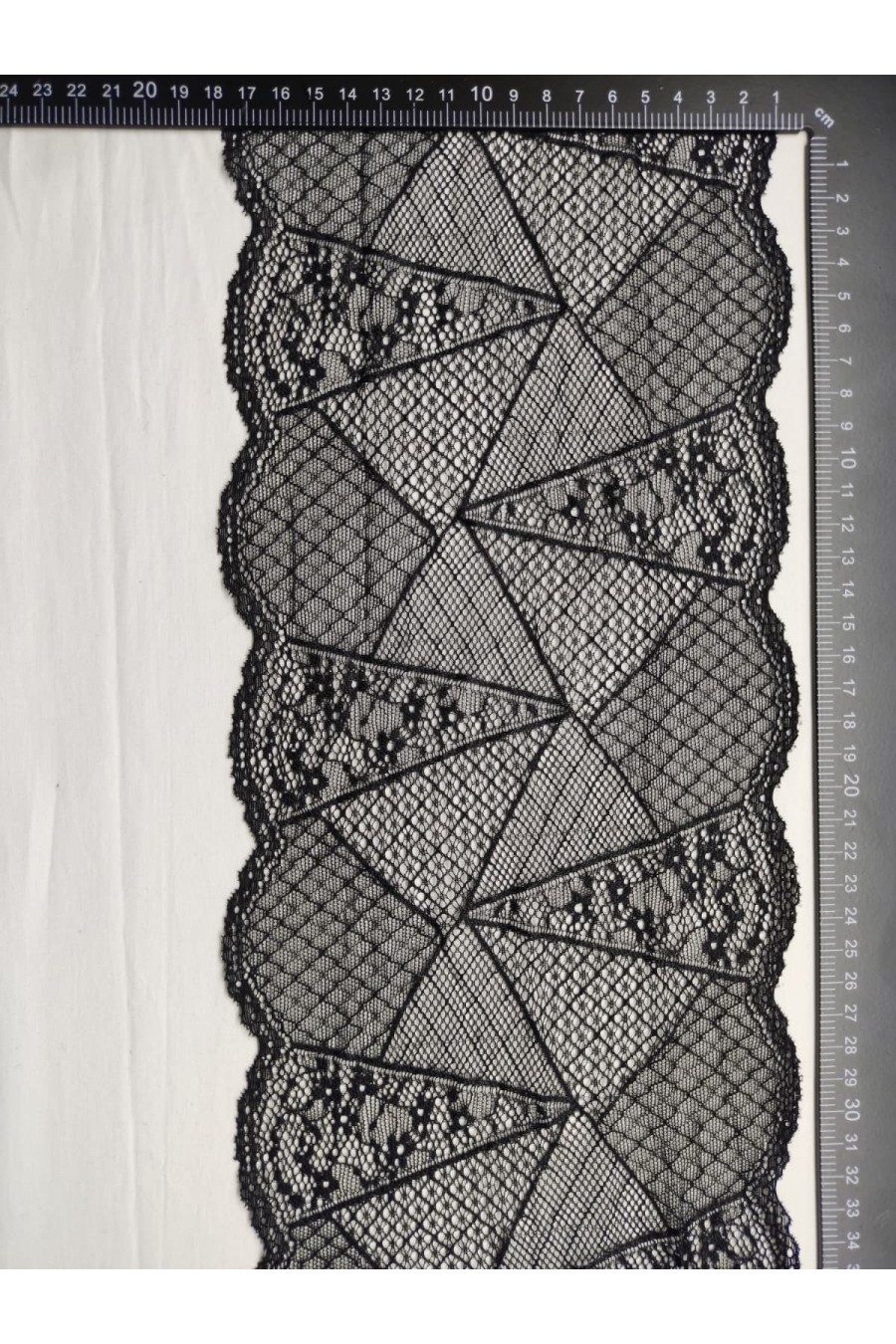 7767-KG Siyah Likralı Naylon Dantel Bant, İthal, 18 cm